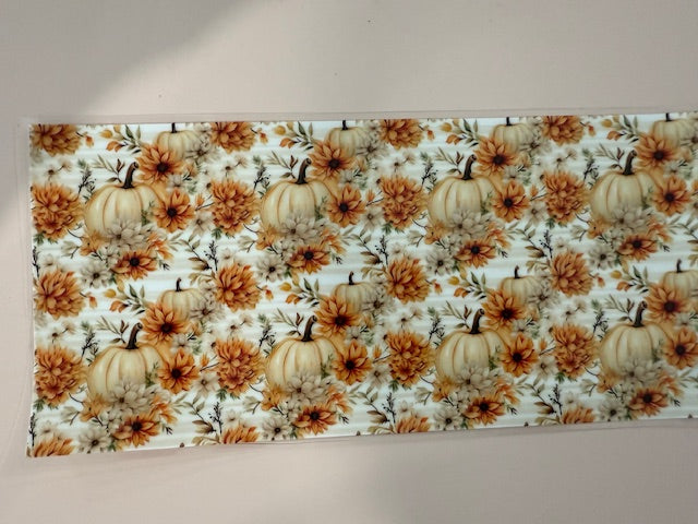 Light Pumpkin - Fall