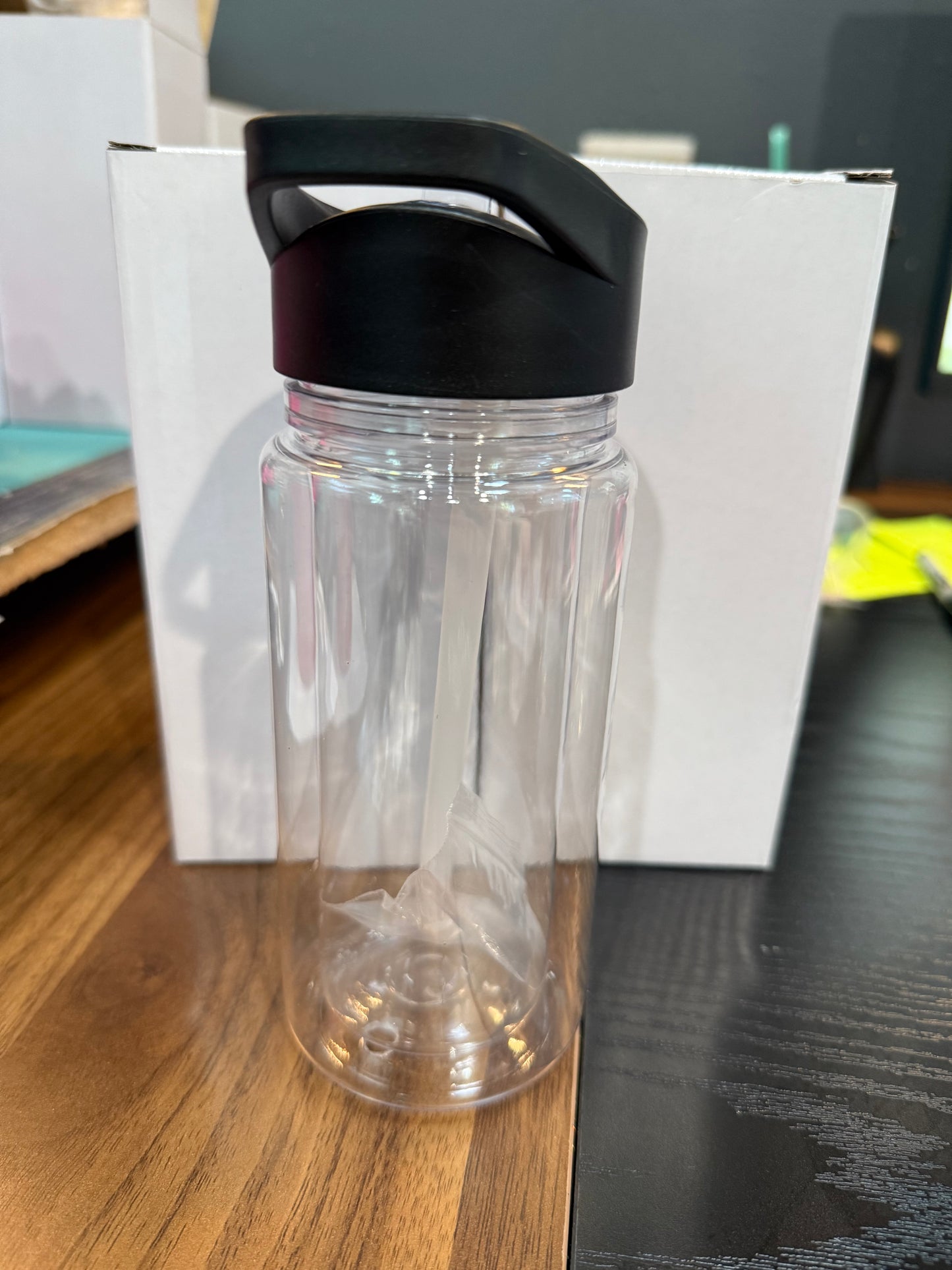 10 oz  Kids snowglobe