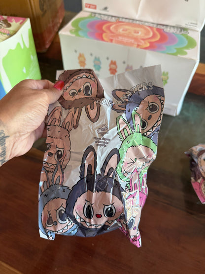 Labubu Exciting Macaron