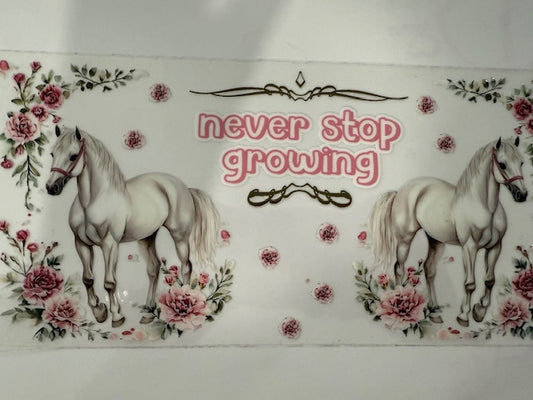 Horse - White Never stop Growing