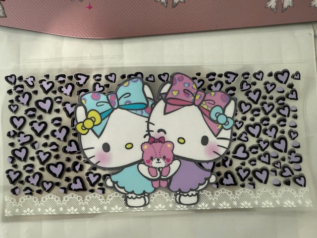 Hello Kitty  Purple little hearts