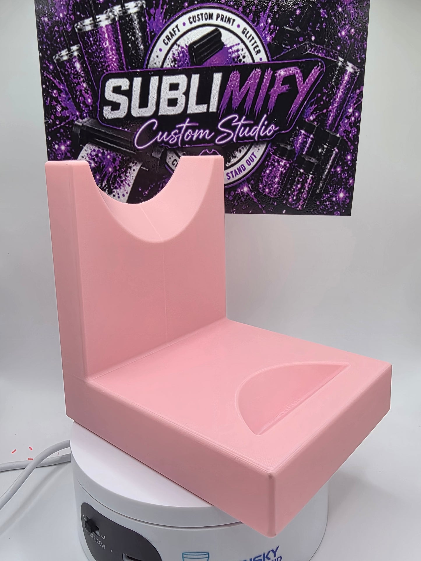 Standing Cup  Cradle